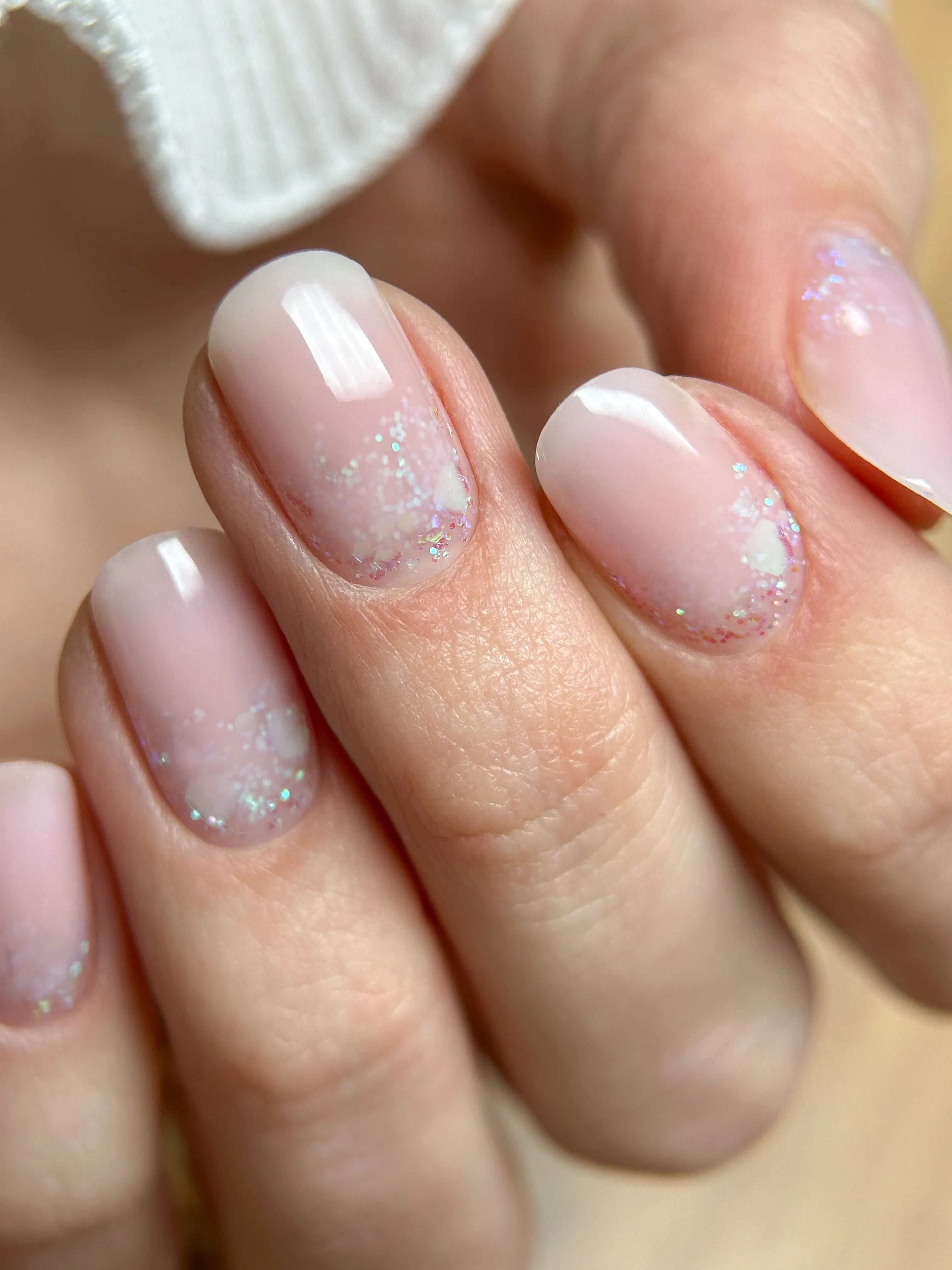 Wzmocnienie wolnego brzegu z efektem błysku przy skórkach